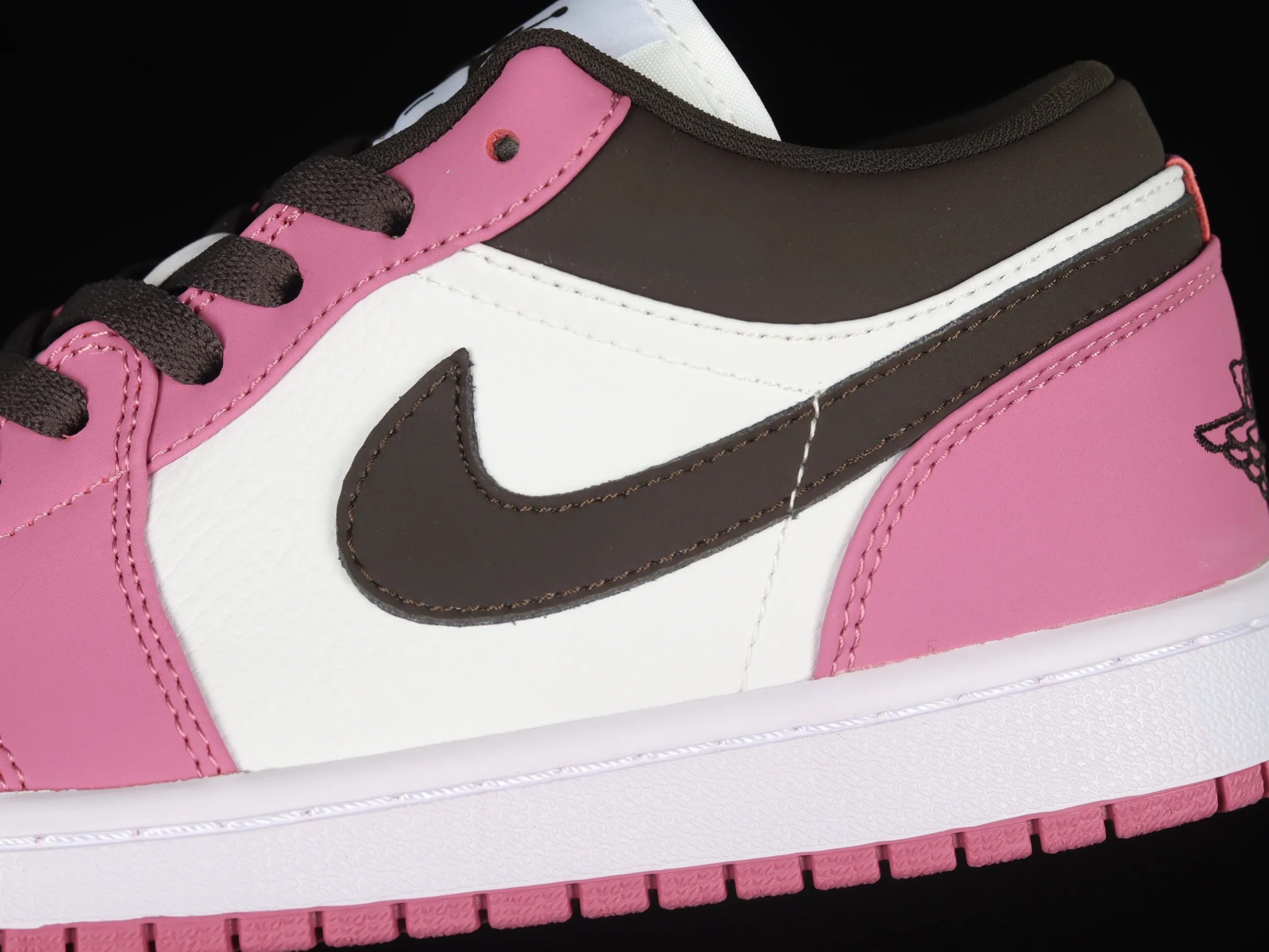 All categories Air Jordan Jordan series basketball shoes Air Jordan 1 Low Z version Air Jordan 1 Low AJ1 Joe 1 white pink black hook low-top casual sneakers DC1767-160